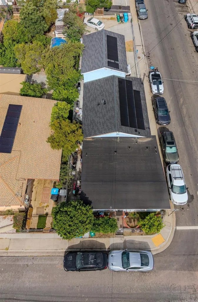 306 Averil Rd A, B. & C