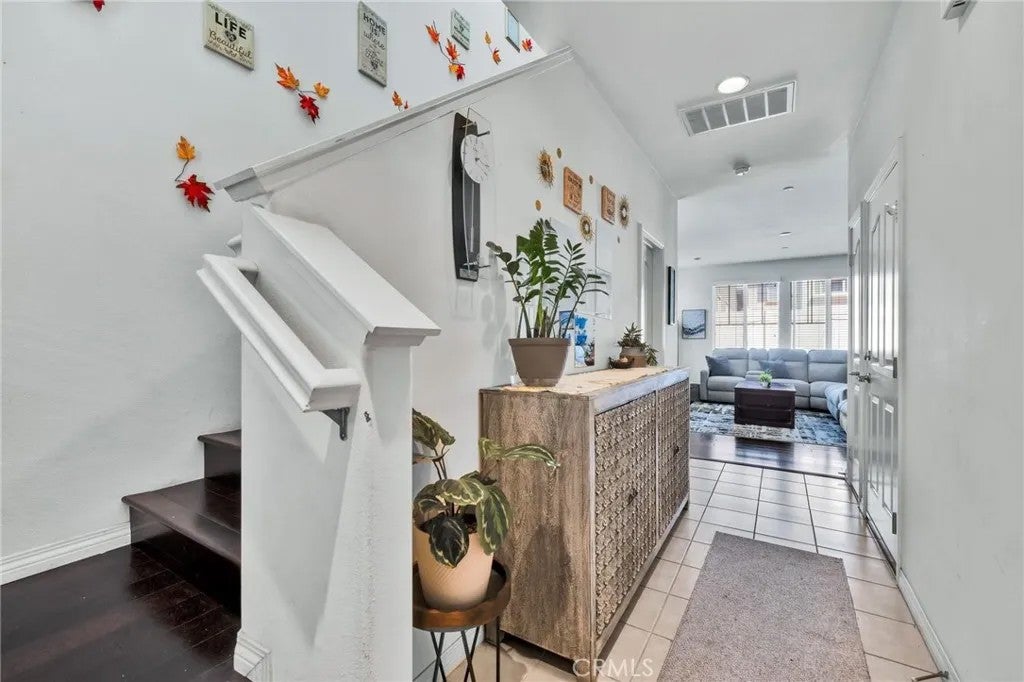 14421 Penn Foster
