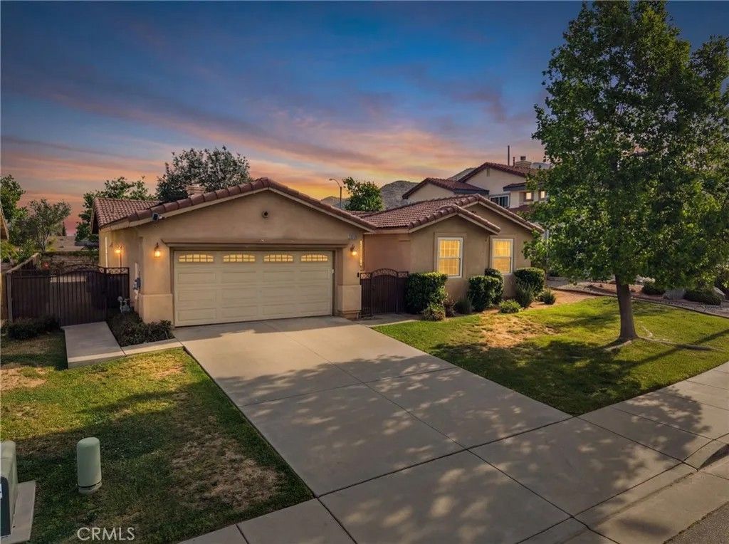 Photo of 23039 Montalvo Rd, Moreno Valley, CA 92557 (MLS # IV26083686)