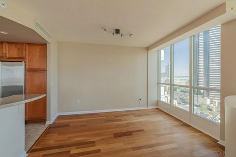 Tiny photo for 510 1st Ave #1504, San Diego, CA 92101 (MLS # 260002910)