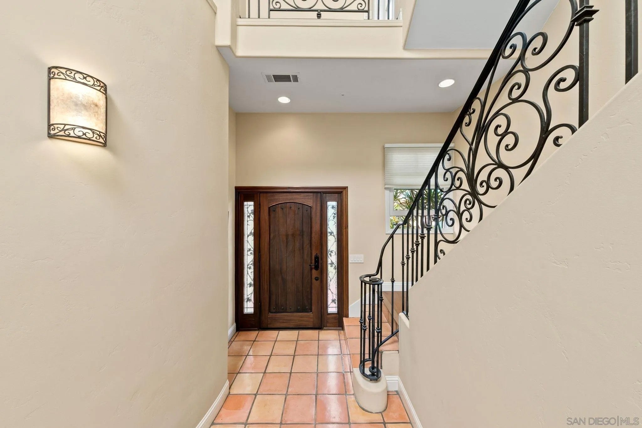 763 G Ave