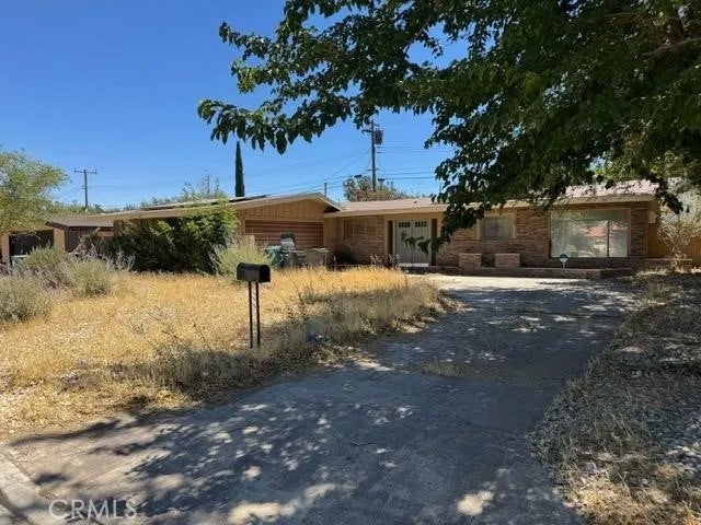 1118 E Avenue J3