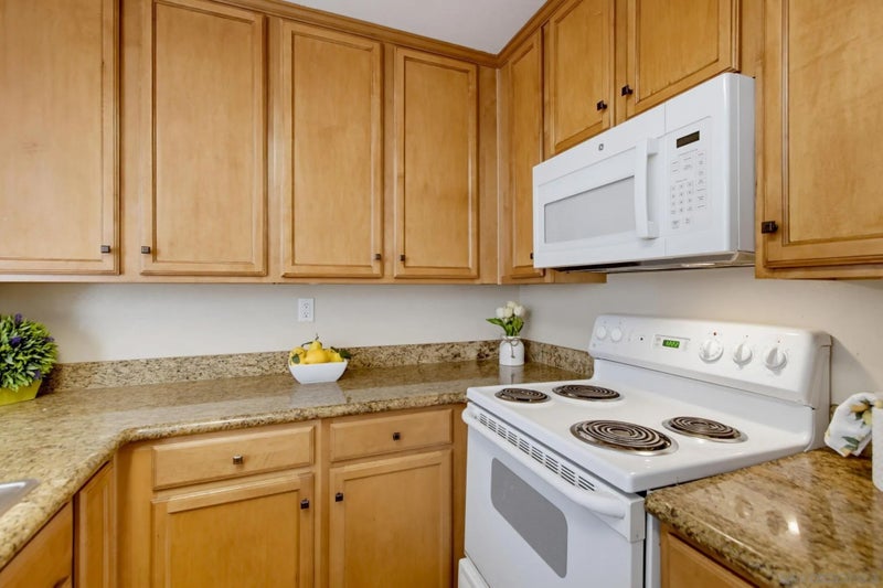 3456 Castle Glen Dr 256