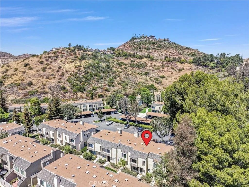 Photo of 307 N Singingwood ST #8, Orange, CA 92869 (MLS # PW26103138)