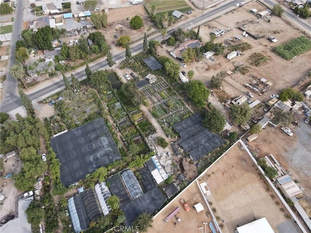 Photo of 10648 Cypress Ave, Riverside, CA 92505 (MLS # CV25259127)