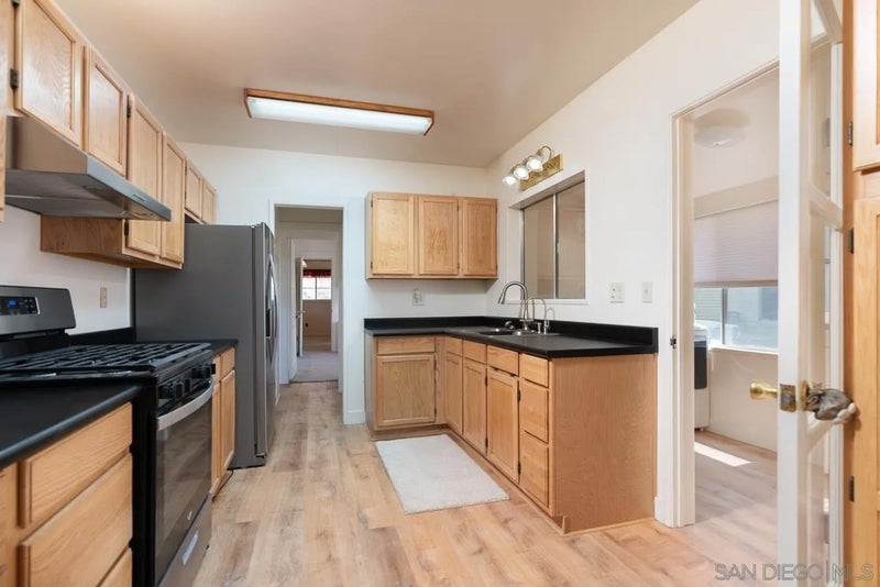 2314 Banner Dr