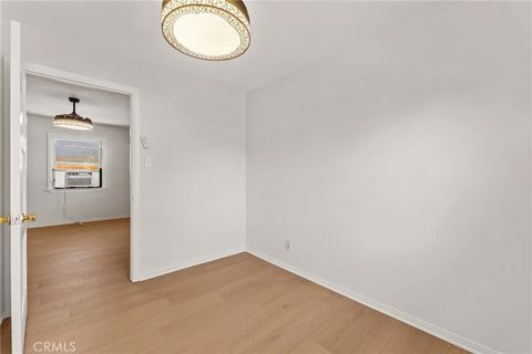 Tiny photo for 2560 Bonita Ave, La Verne, CA 91750 (MLS # CV25246156)