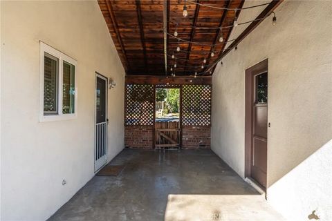 Tiny photo for 2560 Bonita Ave, La Verne, CA 91750 (MLS # CV25246156)