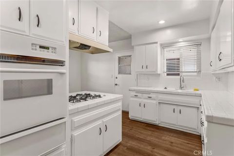 Tiny photo for 2560 Bonita Ave, La Verne, CA 91750 (MLS # CV25246156)