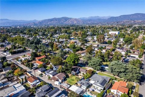Tiny photo for 2560 Bonita Ave, La Verne, CA 91750 (MLS # CV25246156)