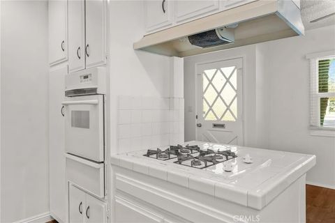 Tiny photo for 2560 Bonita Ave, La Verne, CA 91750 (MLS # CV25246156)