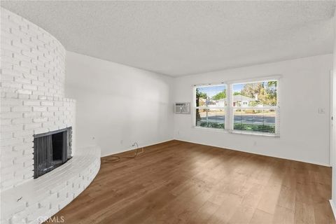 Tiny photo for 2560 Bonita Ave, La Verne, CA 91750 (MLS # CV25246156)