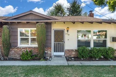 Tiny photo for 2560 Bonita Ave, La Verne, CA 91750 (MLS # CV25246156)
