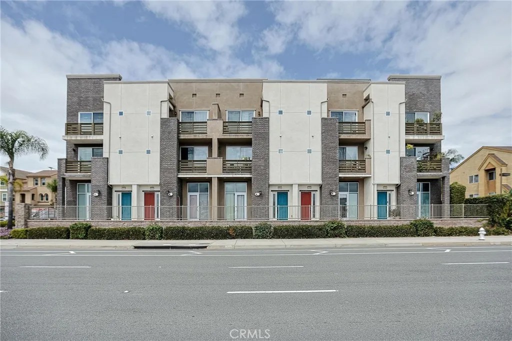 1300 N HARBOR Boulevard