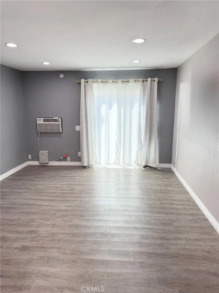 212 S kraemer 1215