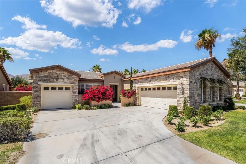 81407 Joshua Tree Court
