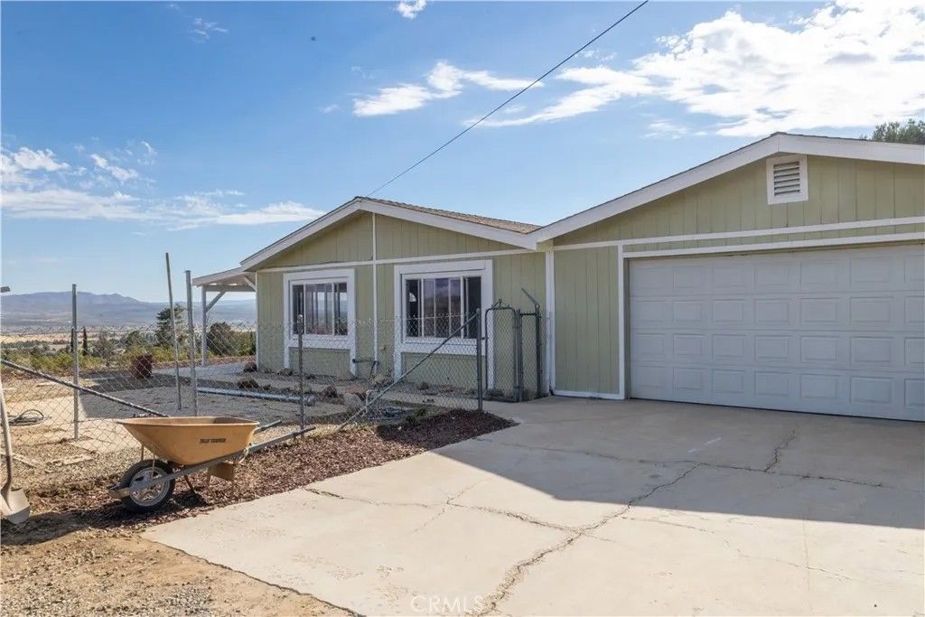 Photo of 56515 Dickson Way, Anza, CA 92539 (MLS # SW26036734)