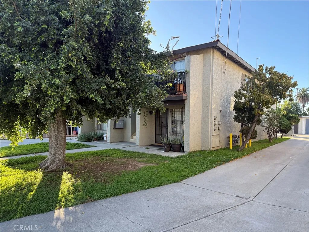 415 S 6th