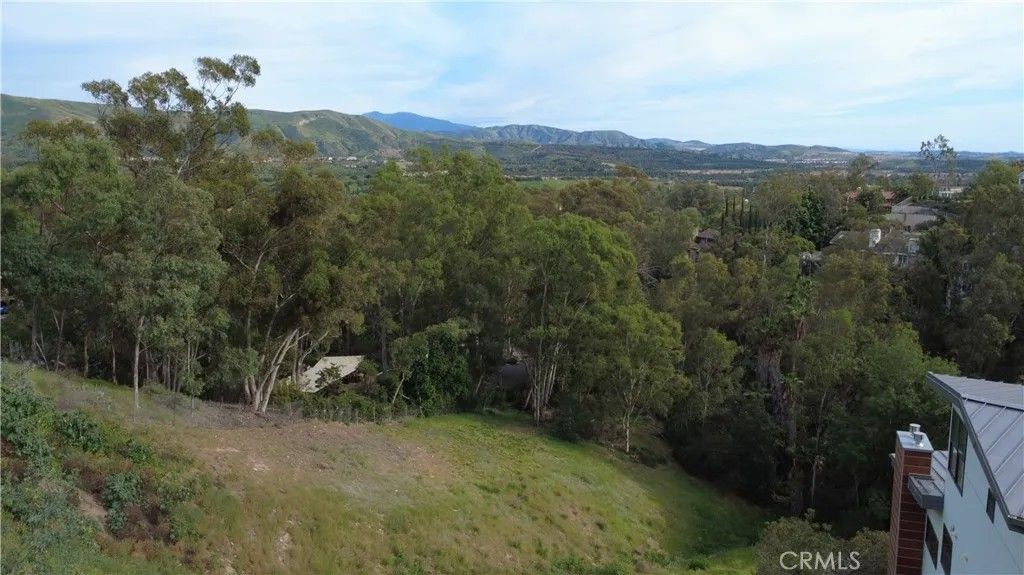 Photo of 2171 Lemon Heights, North Tustin, CA 92705 (MLS # OC26013866)