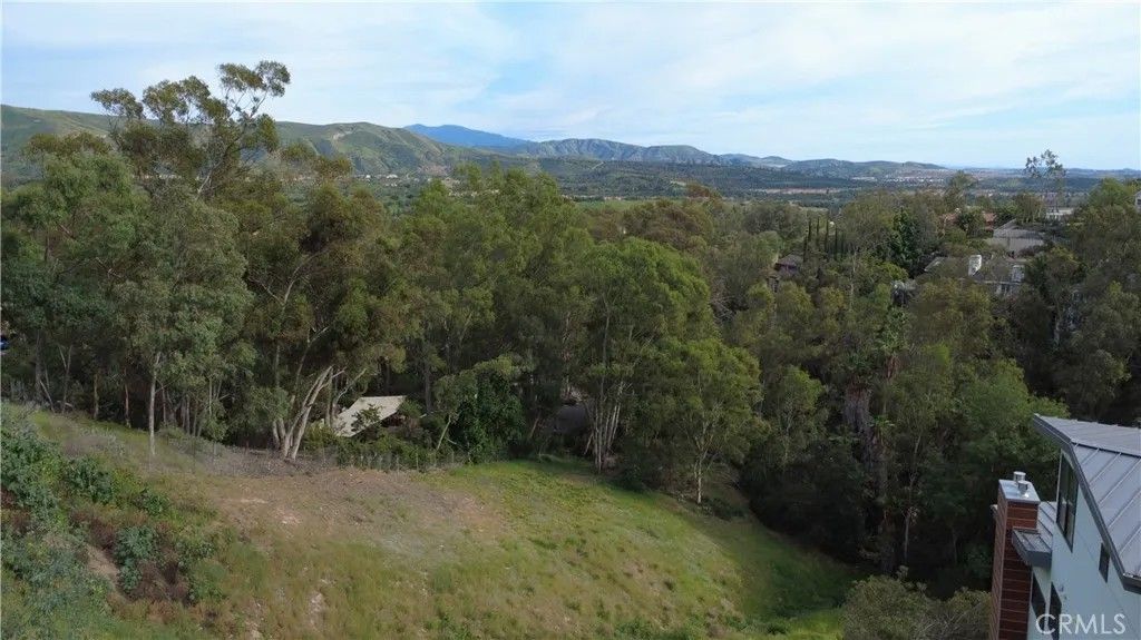 Photo of 2171 Lemon Heights, North Tustin, CA 92705 (MLS # OC26013866)