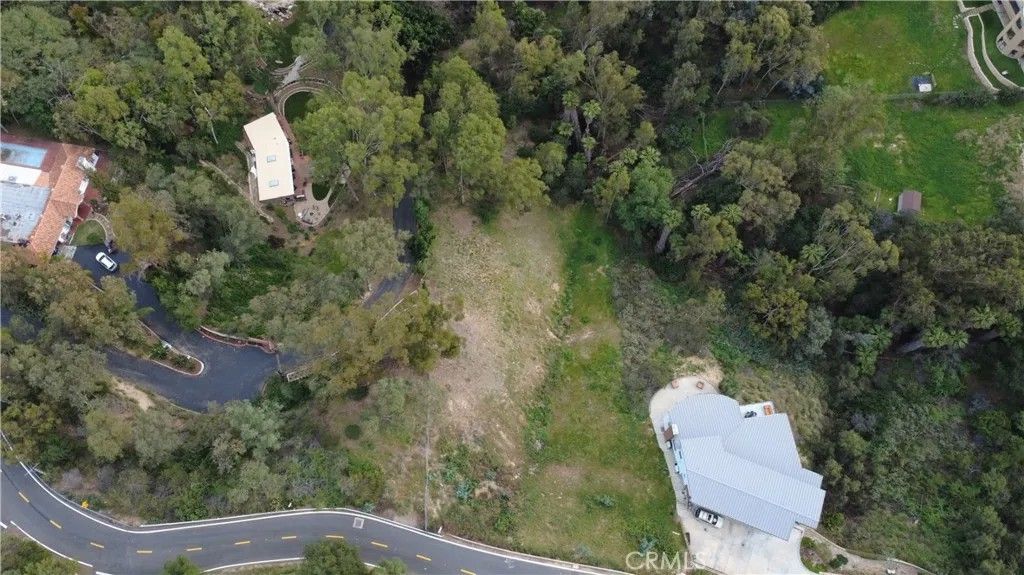 Photo of 2171 Lemon Heights, North Tustin, CA 92705 (MLS # OC26013866)