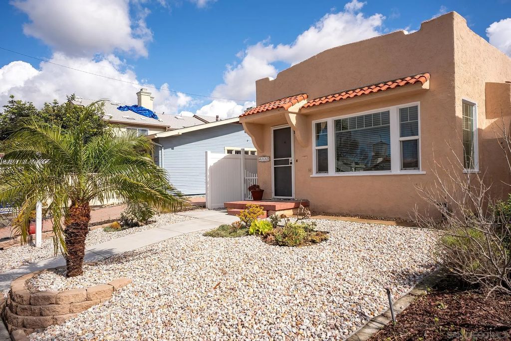 Photo of 4337 Felton St, San Diego, CA 92104 (MLS # 260004129)