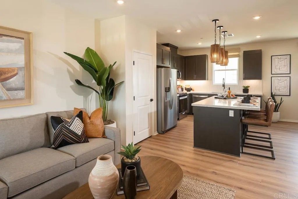 Photo of 510 Avenida Centro #111, Chula Vista, CA 91910 (MLS # NDP2603469)