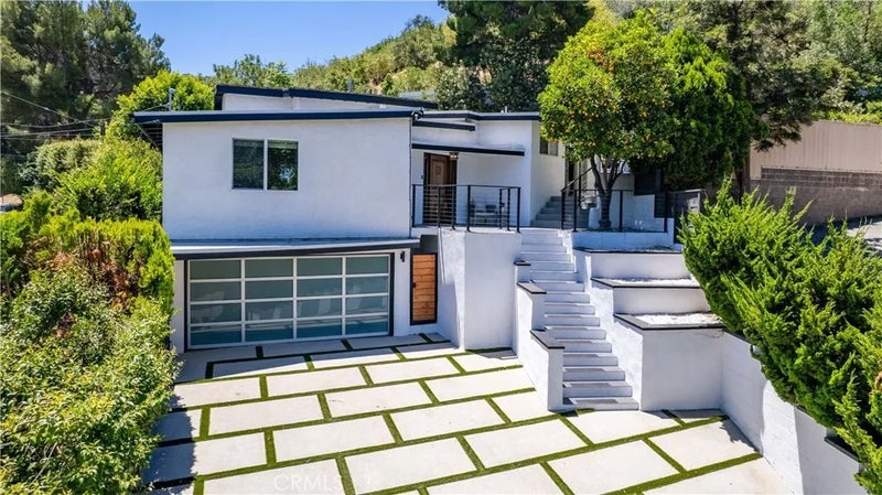 3675 Ventura Canyon