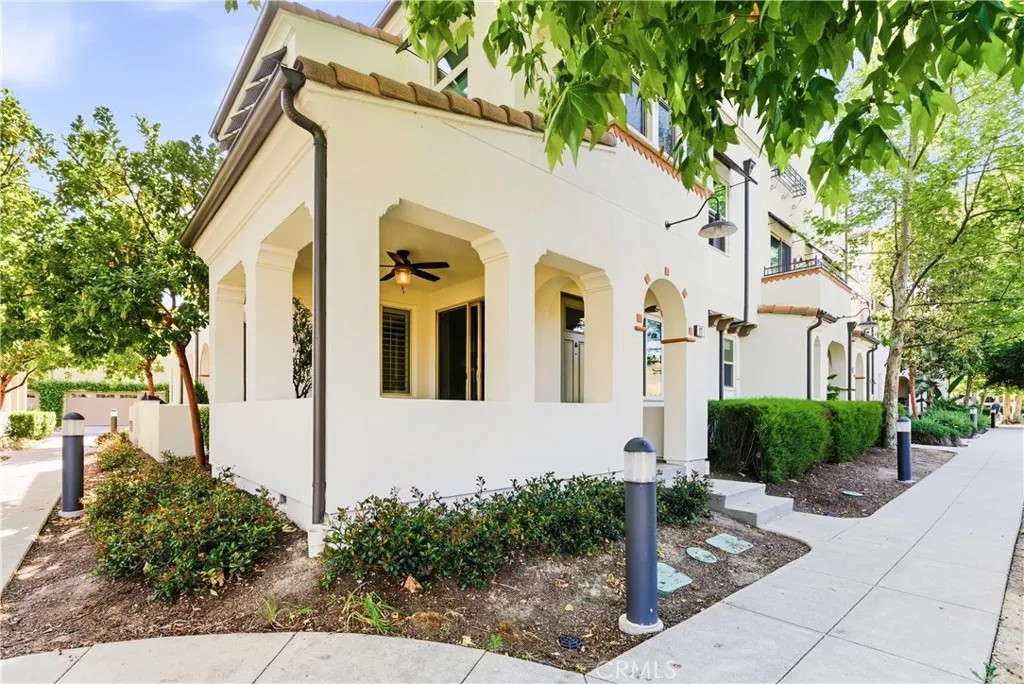 77 Adelfa Street