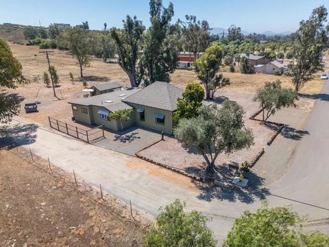 Photo of 1077 Montecito Way, Ramona, CA 92065 (MLS # NDP2606077)