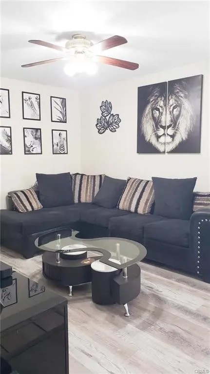 806 W Sepulveda Street