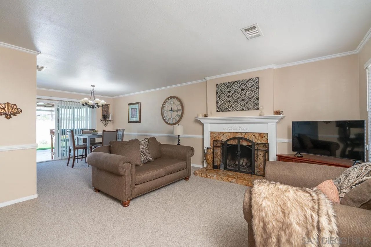 6248 Spruce Lake