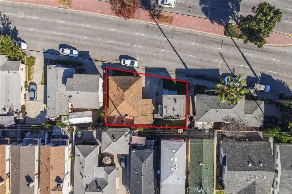 Photo of 242 E Del Amo Blvd, Long Beach, CA 90805 (MLS # SB26028153)