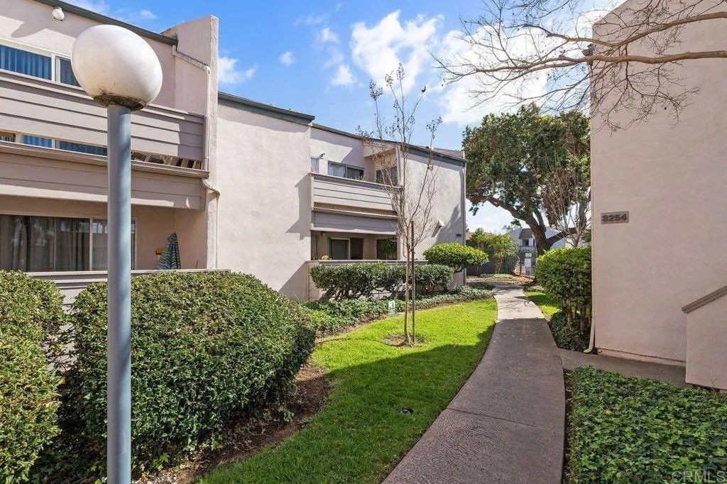 Photo of 3282 Ashford Street #E, San Diego, CA 92111 (MLS # NDP2601592)