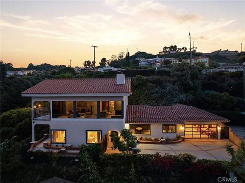 Photo of 2053 Suana Dr, Rancho Palos Verdes, CA 90275 (MLS # PV26079184)