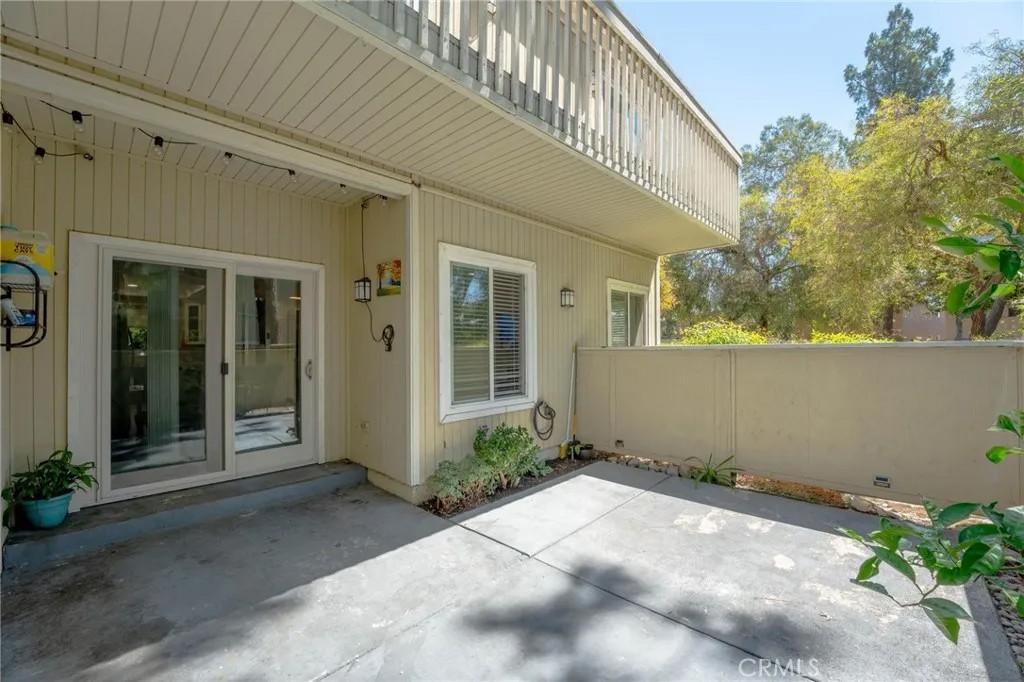 646 Sycamore Avenue 18