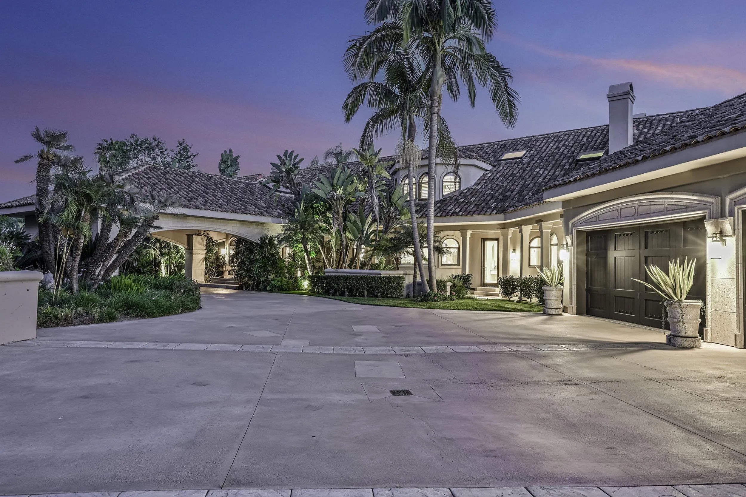 5305 La Crescenta