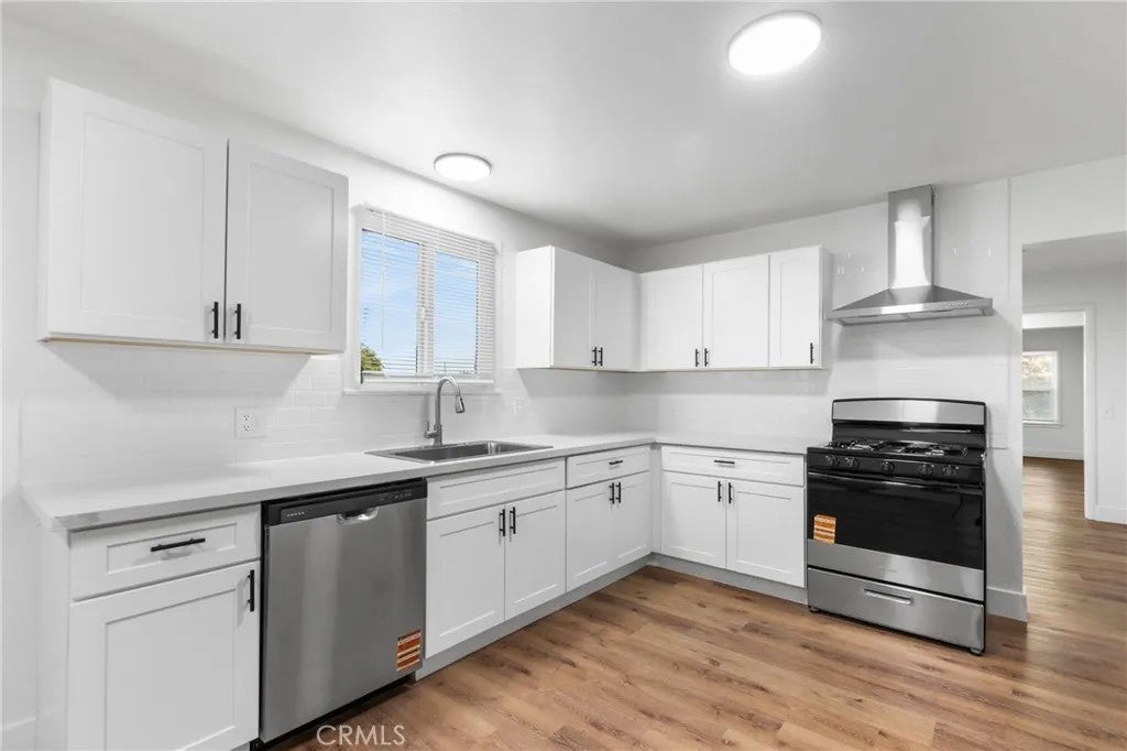 900 W Mount Whitney