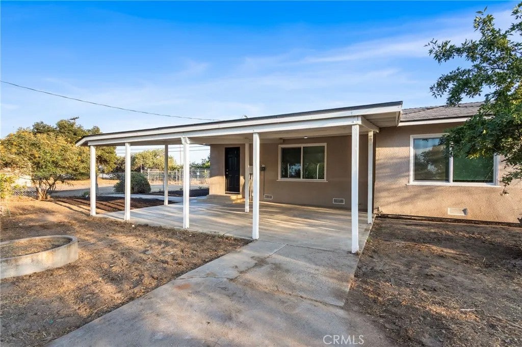 900 W Mount Whitney