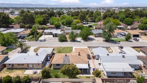 Tiny photo for 44650 2nd St, Lancaster, CA 93535 (MLS # RS25247208)