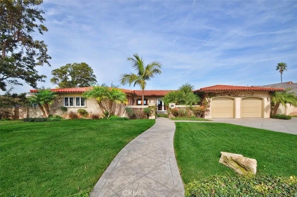 Photo of 1525 Chelsea Road, Palos Verdes Estates, CA 90274 (MLS # SB26066014)