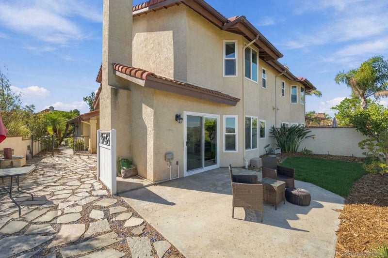 2315 Summerhill Dr
