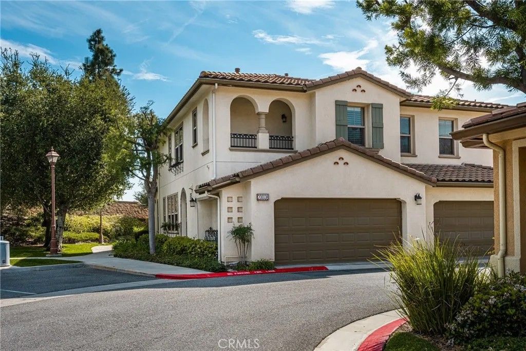 Photo of 20008 Villa Palazzo, Yorba Linda, CA 92886 (MLS # PW26045376)