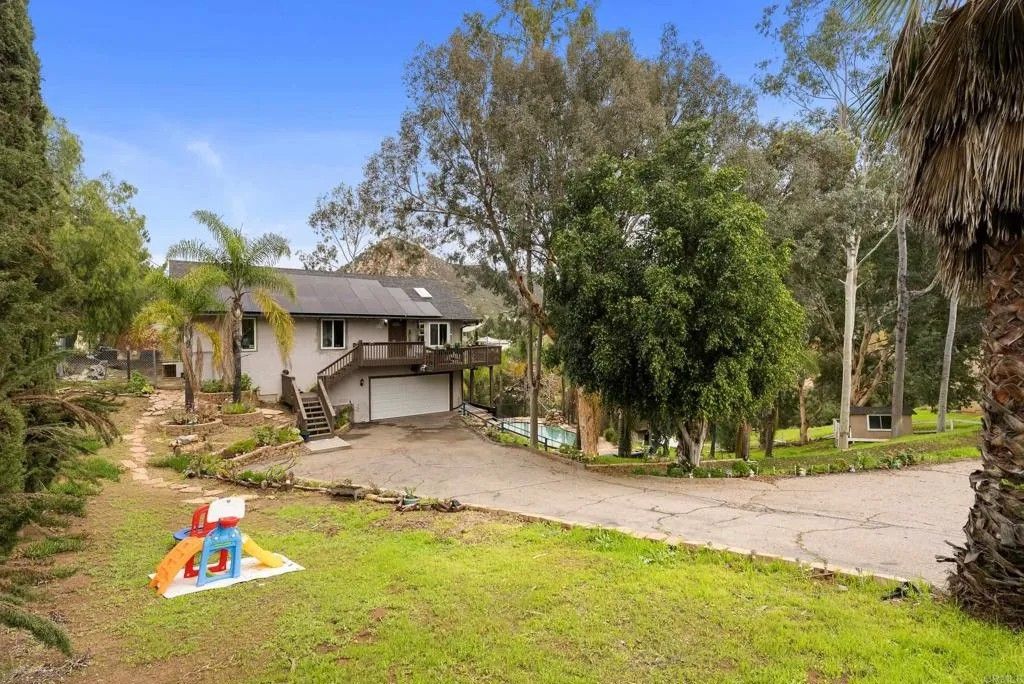 Photo of 111 La Cresta Trl, El Cajon, CA 92019 (MLS # PTP2600238)