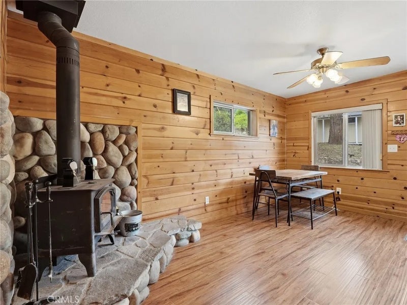 35861 Highland East