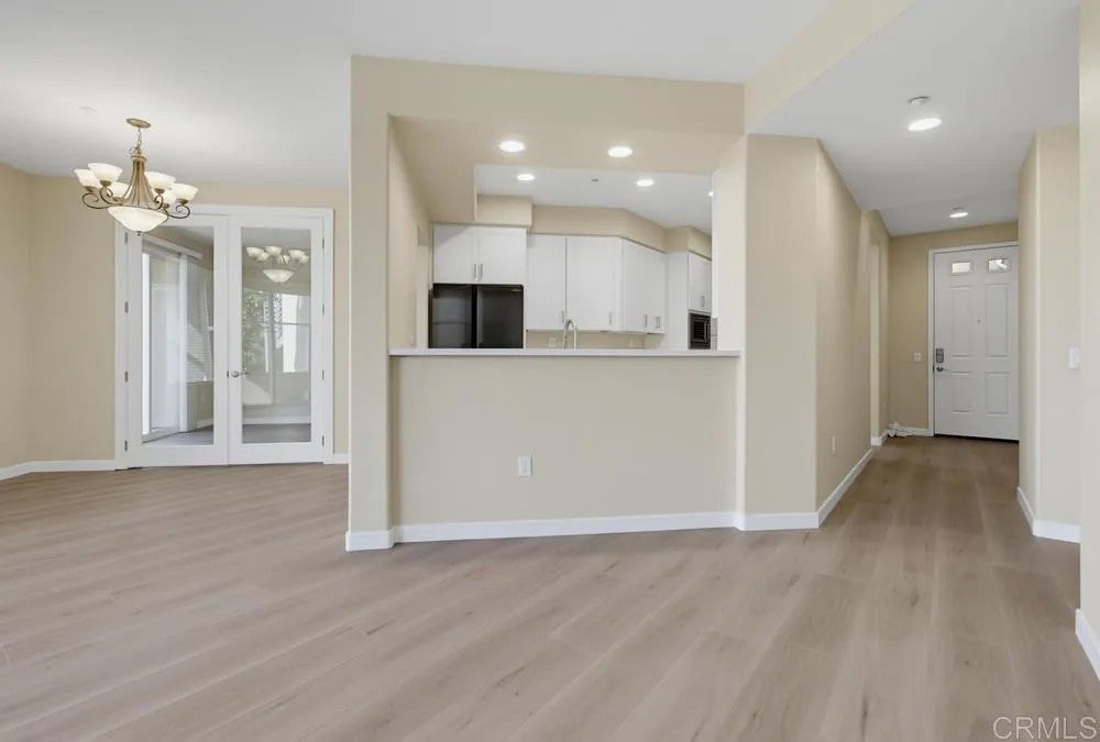 823 Kalpati Cir 201