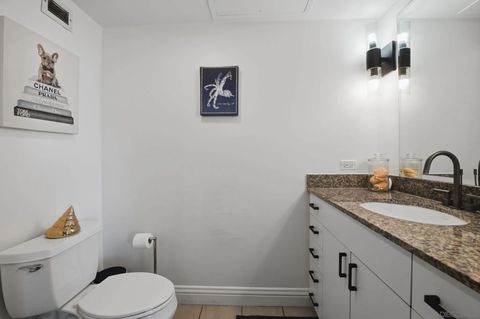 Tiny photo for 425 W Beech #1702, San Diego, CA 92101 (MLS # 260011747)