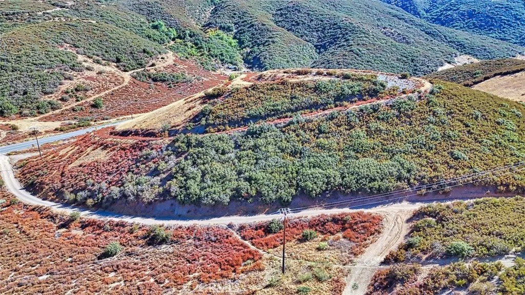 1 Bouquet Canyon