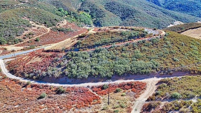 1 Bouquet Canyon