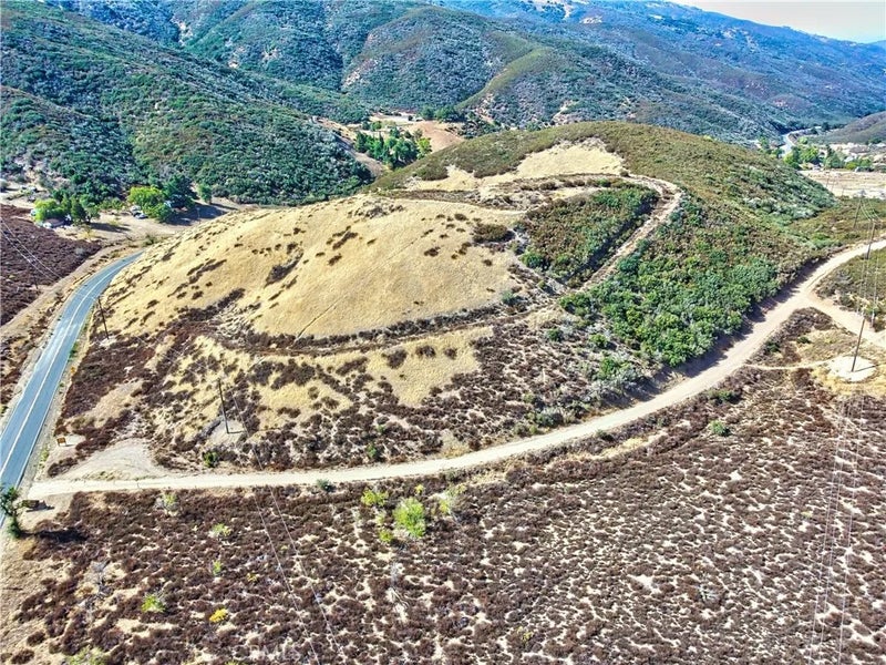 1 Bouquet Canyon